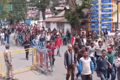 उत्तराखंड: नैनीताल में नाबालिग से दुष्कर्म, उग्र प्रदर्शन के बाद 76 साल का आरोपी हिरासत में